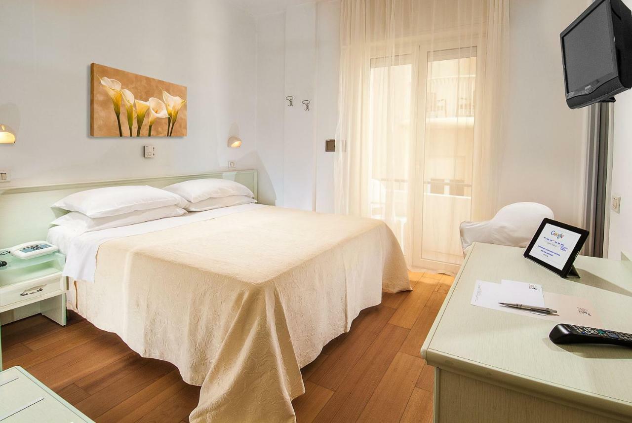 Hotel La Rosa Κατόλικα Εξωτερικό φωτογραφία