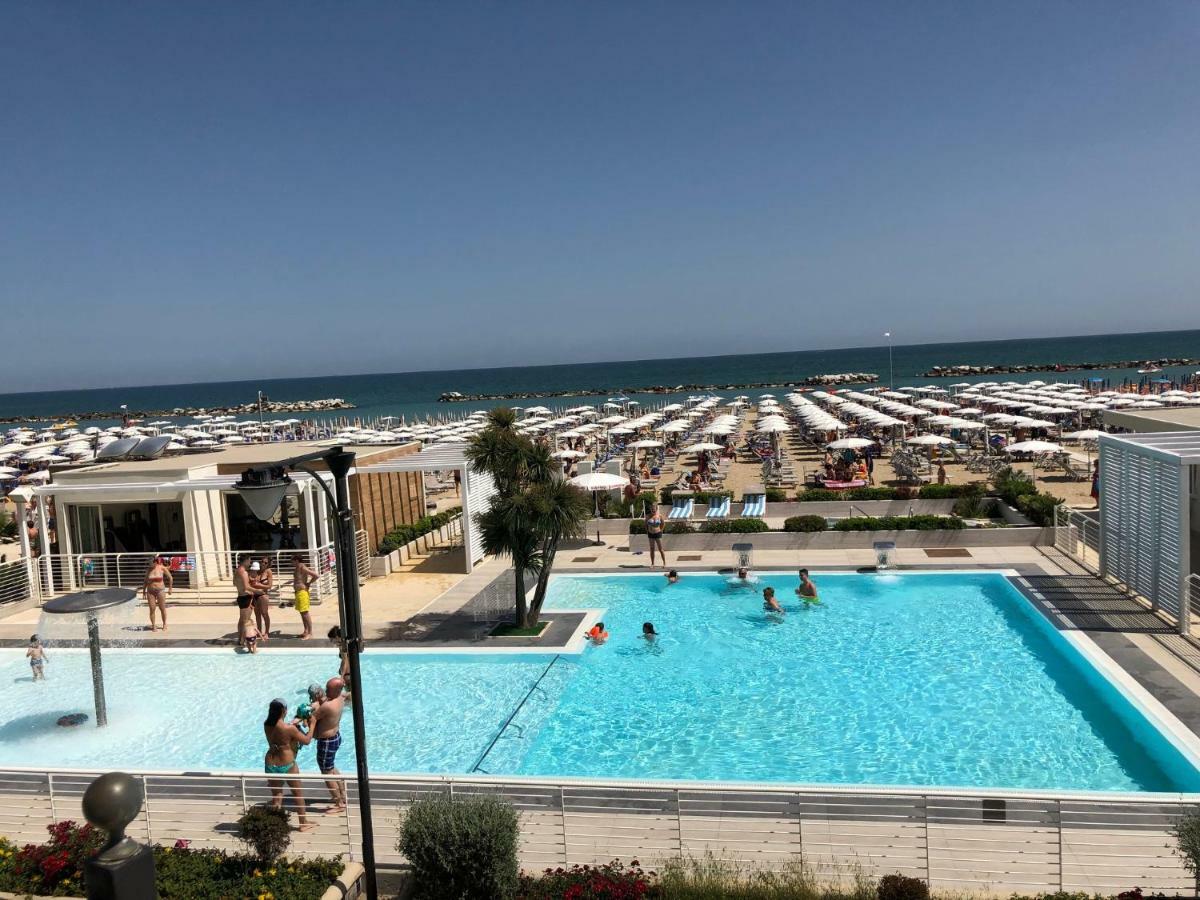 Hotel La Rosa Κατόλικα Εξωτερικό φωτογραφία